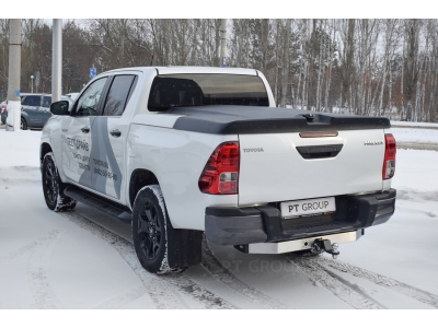 Фаркоп с нержавеющей накладкой для Toyota Hilux 2015-н.в. съемное крепление шара под американский квадрат